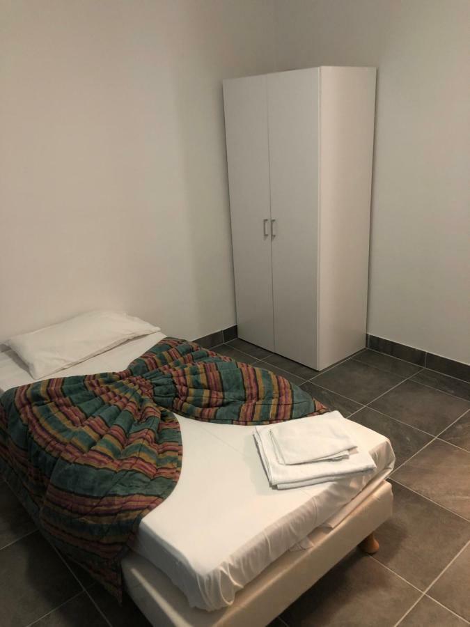 Appartement T3 7C Tarbes Buitenkant foto